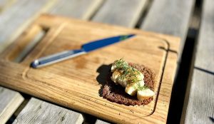 Paistettu ahvenen mäti