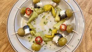 Gilda-vartaat silakasta – Baskimaan pintxo-klassikko suomalaisittain